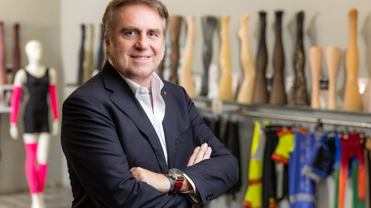 «Il trend delle gambe nude ci mette in crisi»