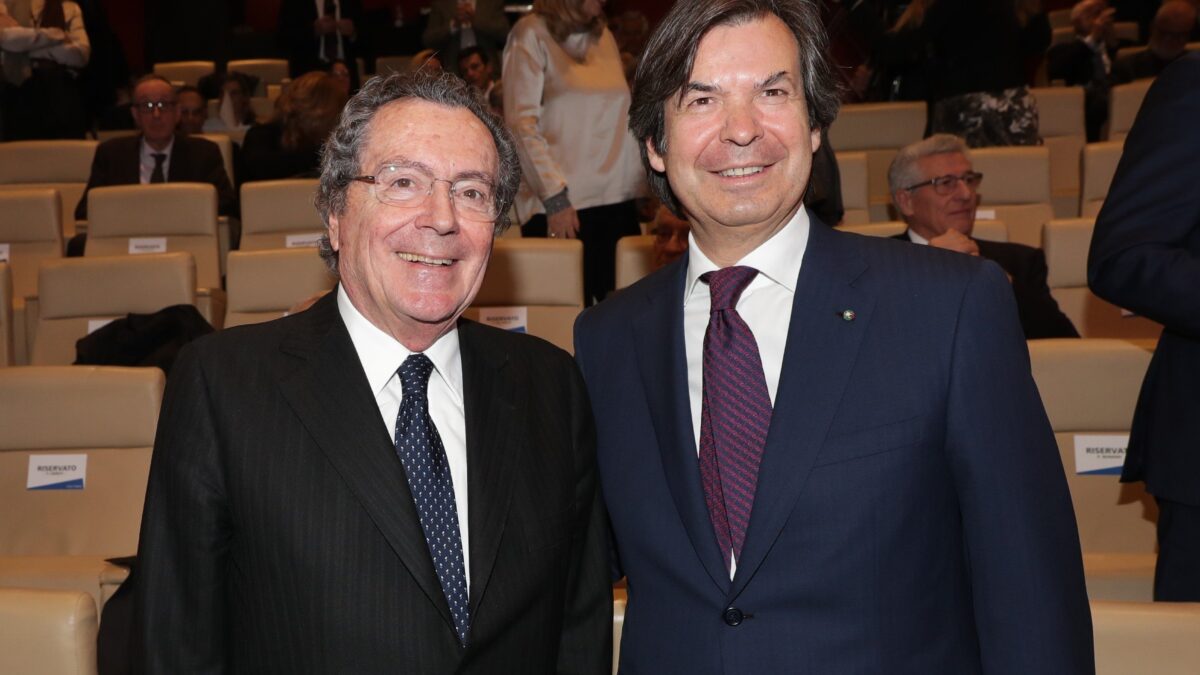 I soci di Intesa dicono un altro sì a Messina