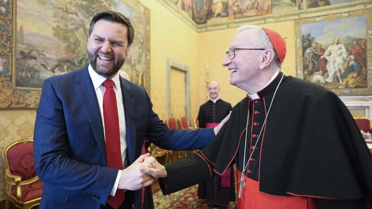 Vance in Vaticano, sorrisi con Parolin Ma restano i nodi su Cina e immigrati