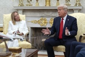 Giornalisti e sinistra in fila per il Maalox: fegato ancora amaro per Meloni e Trump