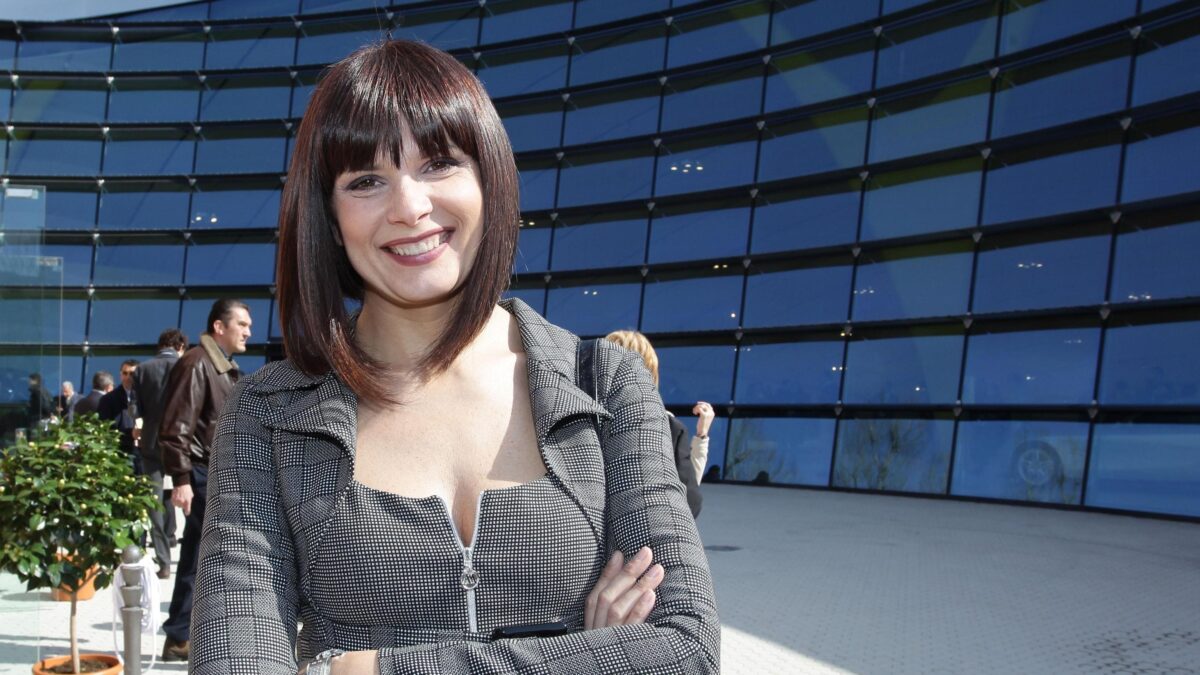 Silvia Mezzanotte: «Con la voce testimonio la fede. Ho un sogno: incontrare Mina»