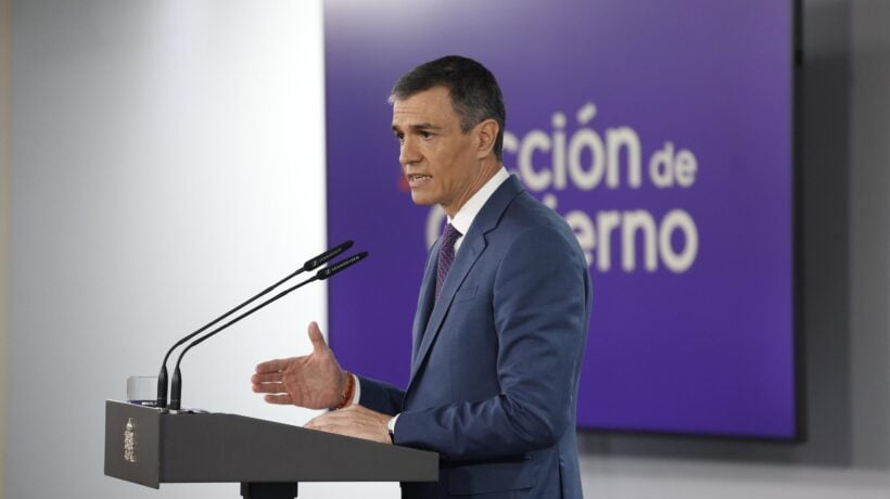 Investitori mollati al buio da Sánchez