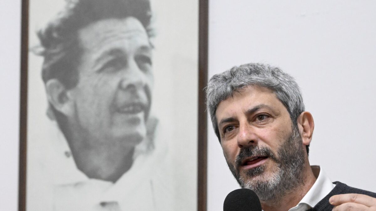 Campania, Fico avanza. De Luca pronto al blitz
