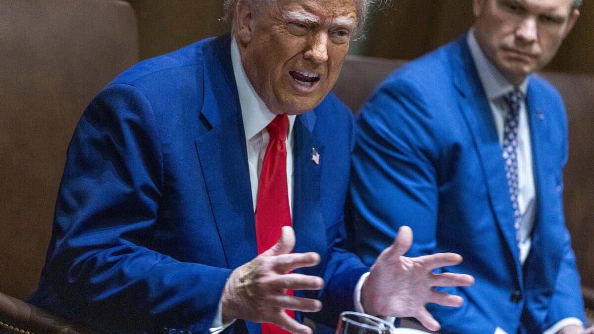 Trump apre (cautamente) all’Iran, guardando a Kiev