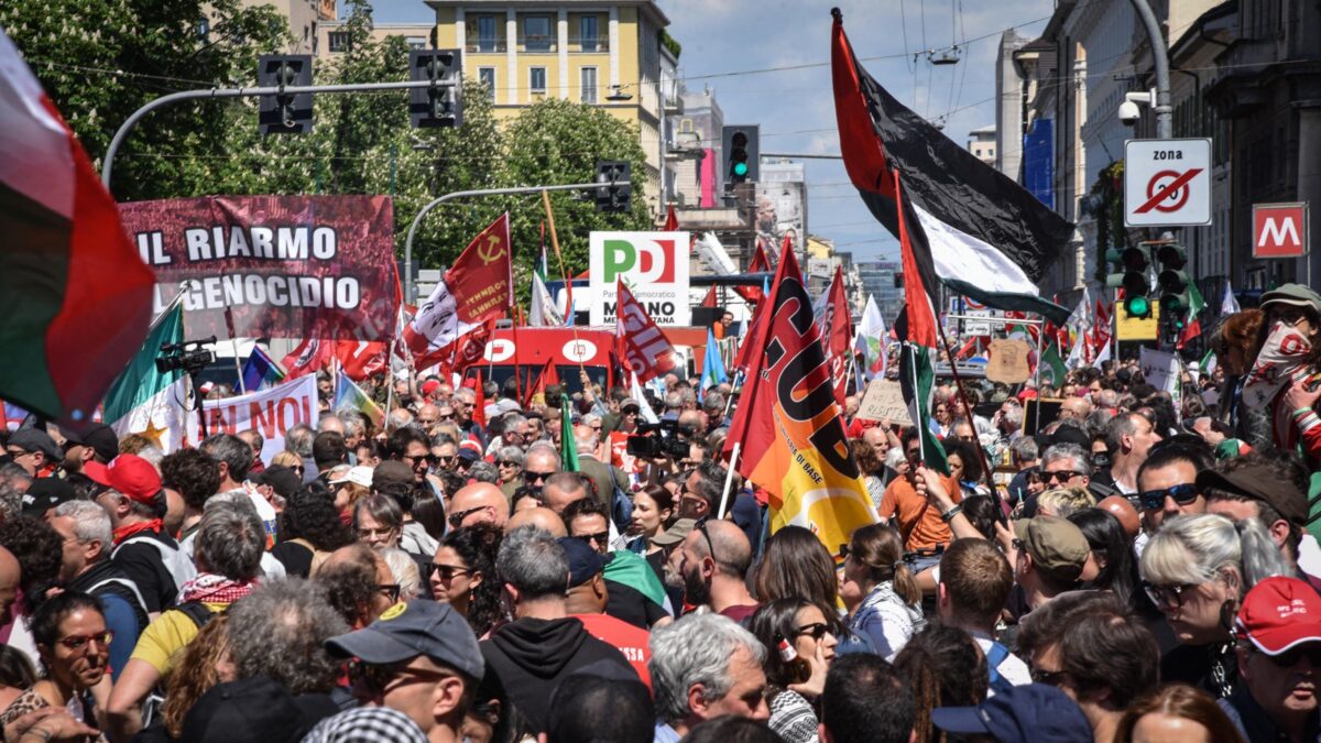 Ecco come la sinistra sconfitta ha «occupato» la liberazione