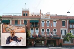 L’ex virostar Bassetti si dà alle televendite: in pigiama per lo spot all’hotel della moglie