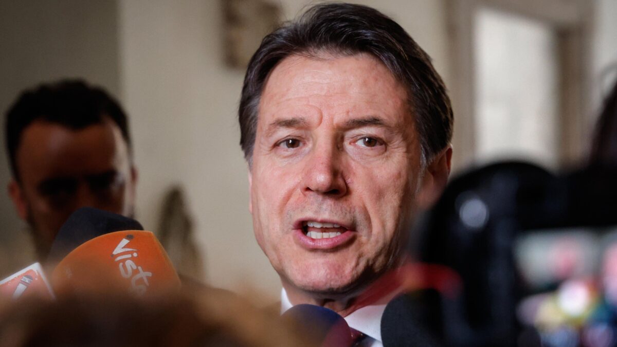 Giuseppi, Schlein, i Gruber boys e Renzi fanno a gara a chi denigra di più
