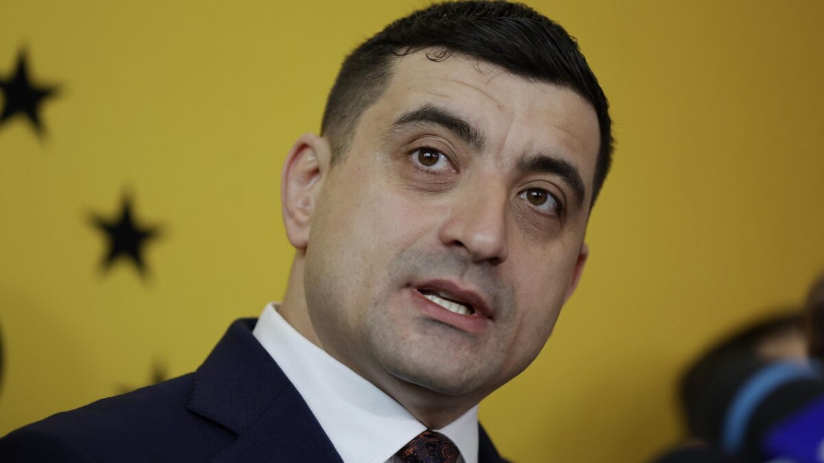 George Simion: «Modello Meloni per la mia Romania»