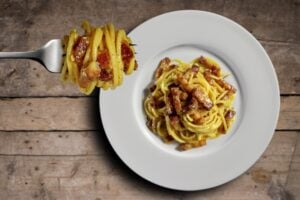 Il trionfo della Carbonara, la regina delle paste e del Web