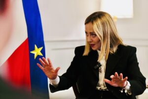 La Meloni sferza Bruxelles: «Cogliamo quest’occasione per cambiare il Green deal»