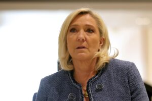 I magistrati fanno fuori la Le Pen dalle prossime presidenziali
