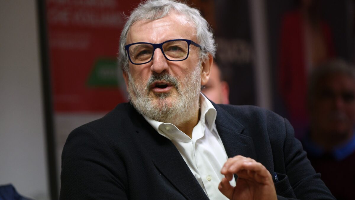 La Consulta salva la schedatura di Emiliano