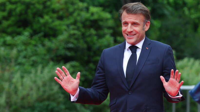 I giochi sporchi di Macron sulla guerra