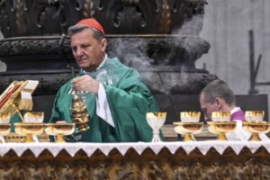 «Grech graziò dei preti accusati di pedofilia»
