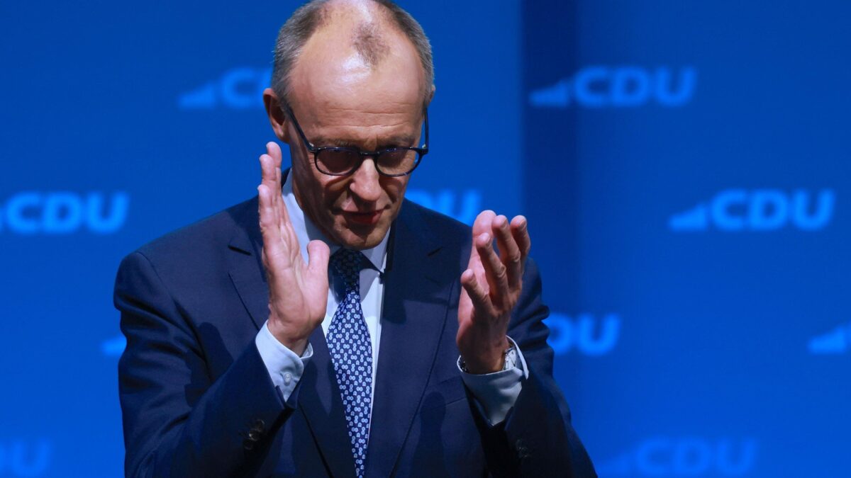 «Afd estremista»: secondo gli 007 è incostituzionale il 26% dei tedeschi