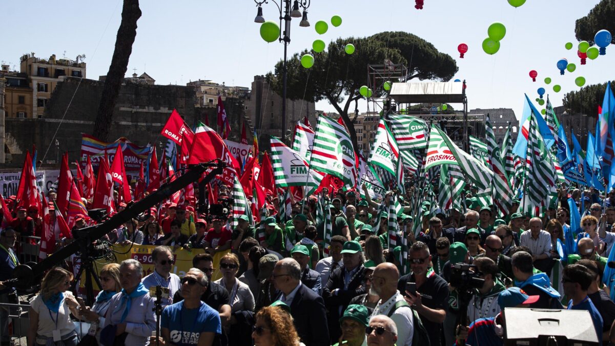 La cura postmarxista ai mali della realtà: un corteo per tutto