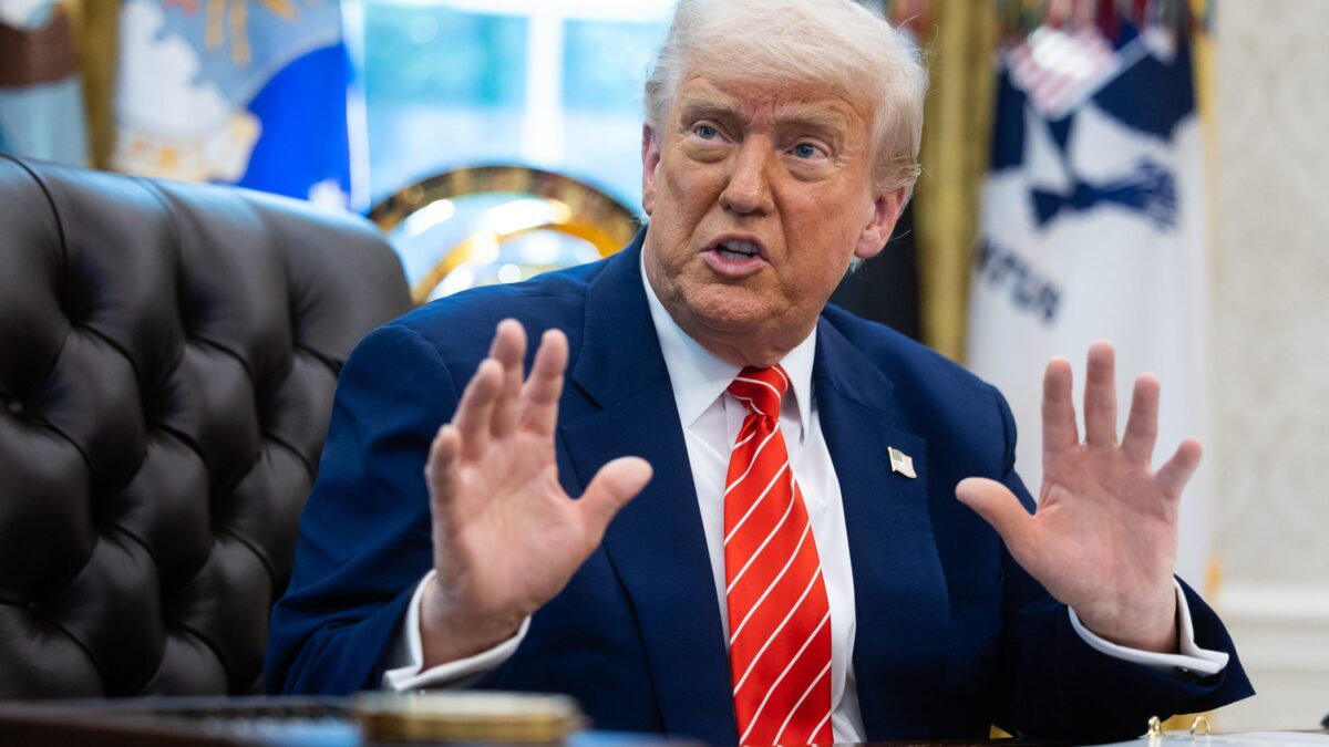 Trump raddoppia i dazi sull’acciaio