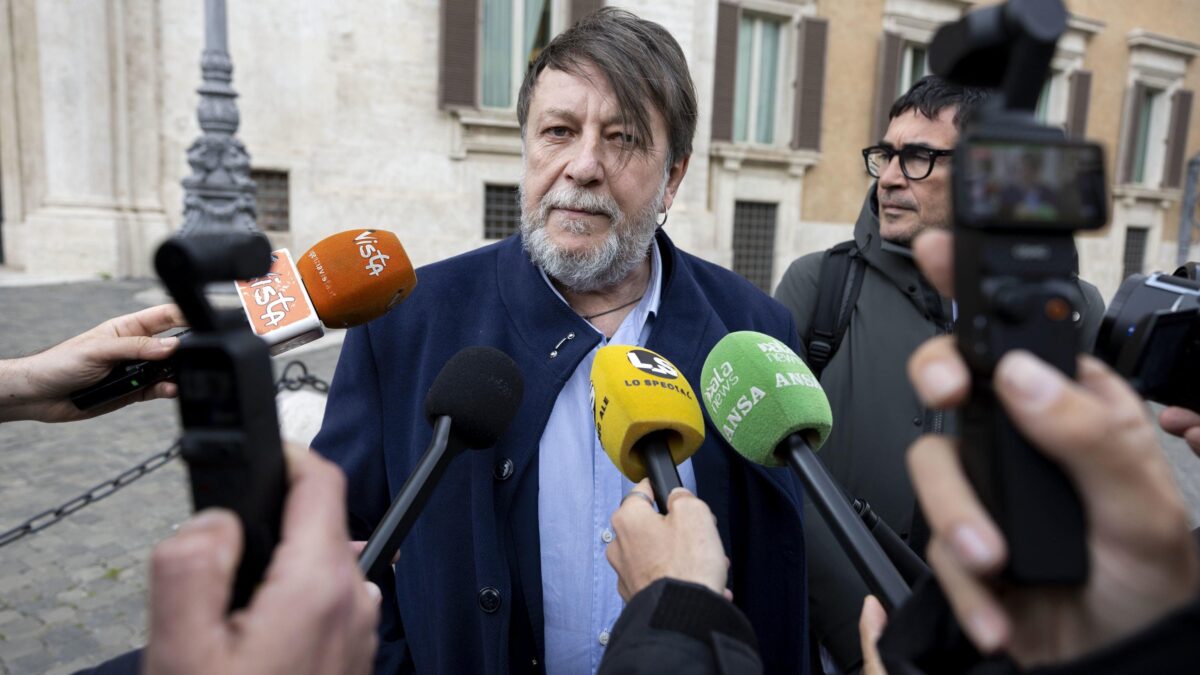 Meno liturgia, più piazza (e guerra). Il Papa à la carte dei progressisti