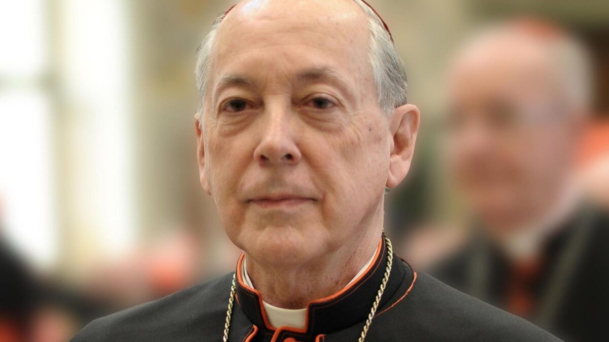 Alle congregazioni c’è il porporato sanzionato da Francesco per abusi