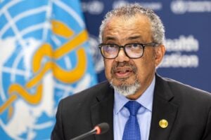 Il capo dell’Oms corre a riposizionarsi «I tagli americani? Salutari per l’Africa»