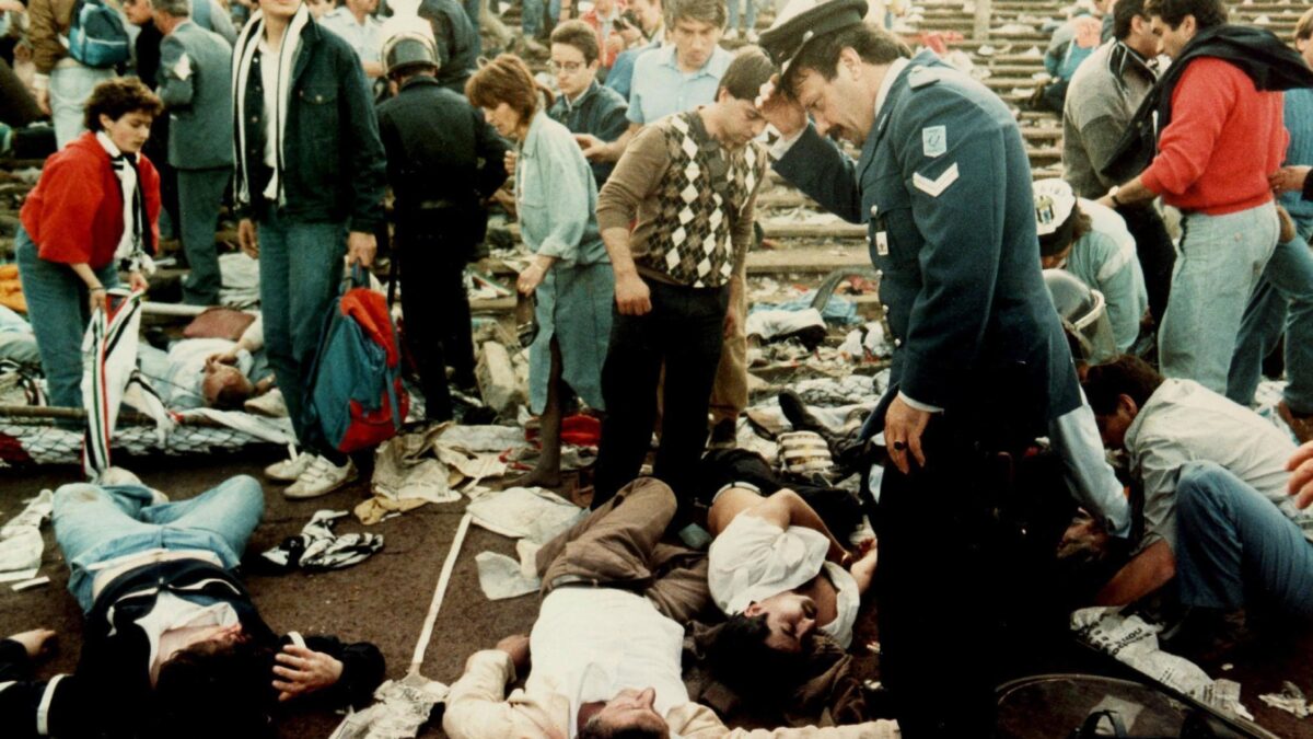 Quando il sonno del «tifo» genera mostri (e morti) Heysel, il Vajont del calcio
