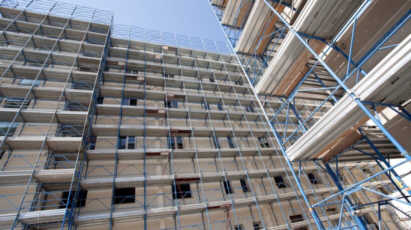 Resta il Superbonus ai terremotati. Occhio al pericolo di nuovi avvoltoi
