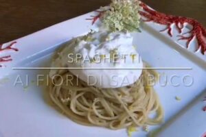 Cuciniamo insieme: spaghetti ai fiori di sambuco