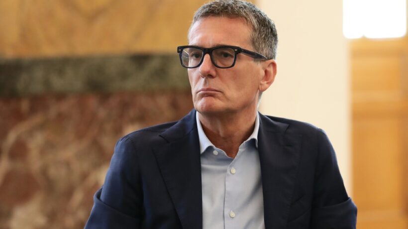 Apertura di Milleri su Mediobanca: «Nagel fa bene, la sta cambiando»