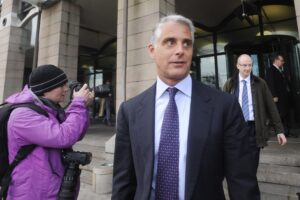 Il cda di Unicredit scrive a Orcel: è ora di fare chiarezza sulle scalate