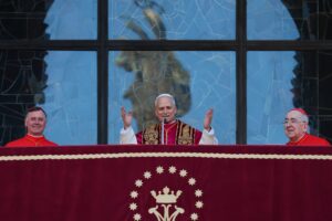 Il Papa prega per i cattolici in Cina