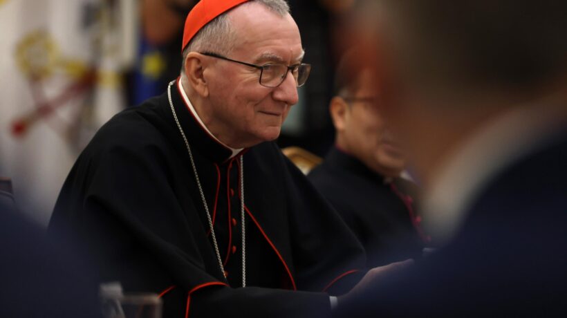 Parolin: «Prevost? Tanta serenità». E può rimanere segretario di Stato