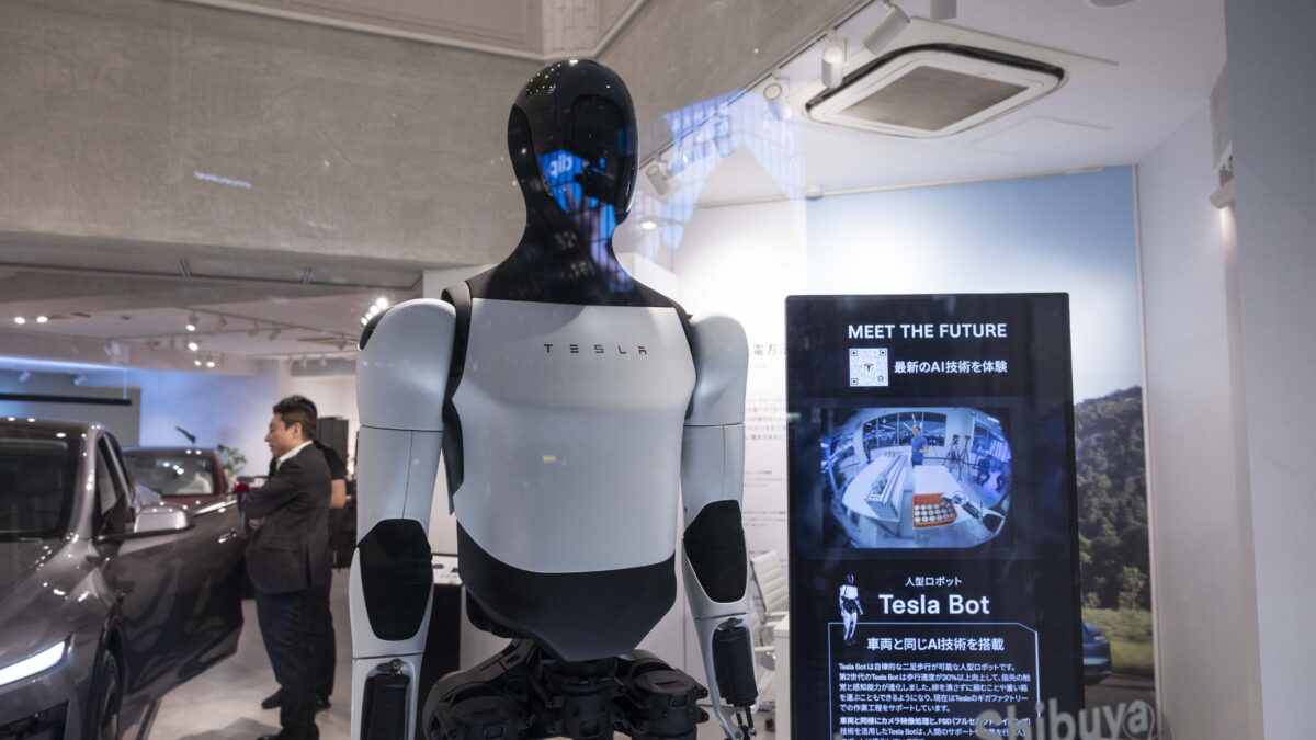 Musk crea il robot che può abolire la fatica