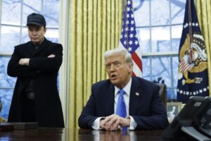 Trump rende onore a Musk: «Ha cambiato il nostro Paese e il Doge non finisce qui»
