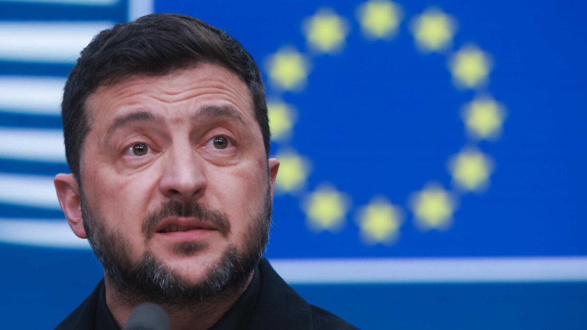 Ira di Washington su Putin e Zelensky. Mosca abbozza: «Reazione emotiva»
