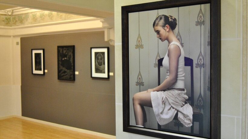 Erwin Olaf, in memoriam. In mostra a Brescia