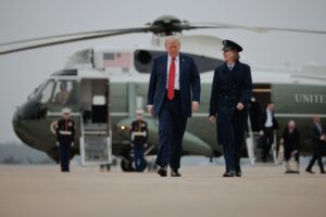 Dazi al 10%, Usa e Ue verso l’accordo. L’America corre grazie a The Donald
