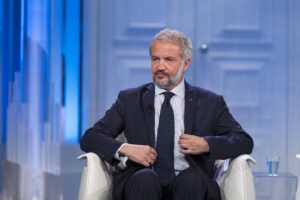 Claudio Borghi: «Il riarmo può falcidiare il welfare»