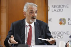 Caro Rocca, è tornato dal Giappone o da Marte?
