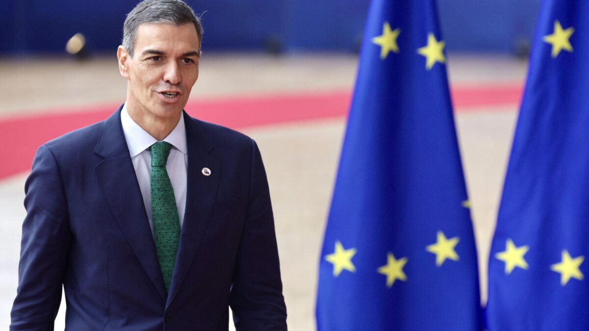 Il bluff di Sánchez: fa l’irriducibile solo per tenersi stretta la poltrona