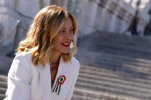Se dà fastidio alla sinistra non votare diventa un reato