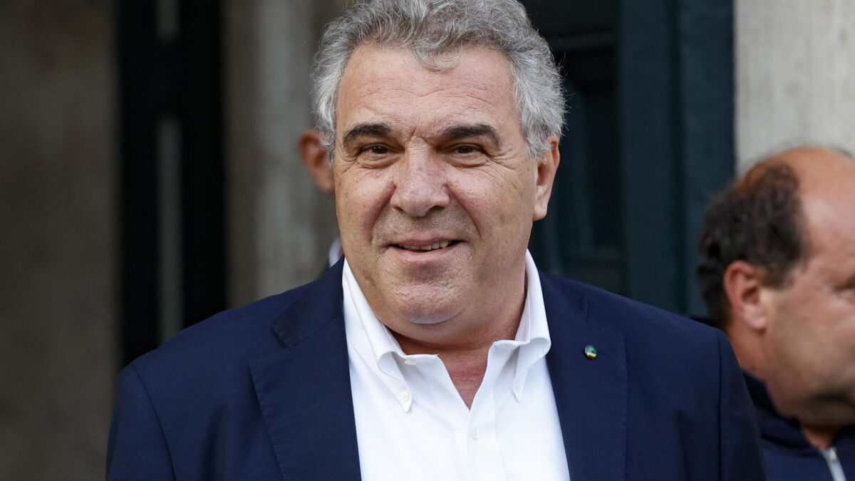Il governo dà altri 200 milioni a Ilva