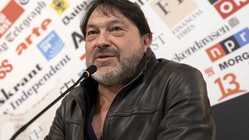 Creano precari e incolpano la destra
