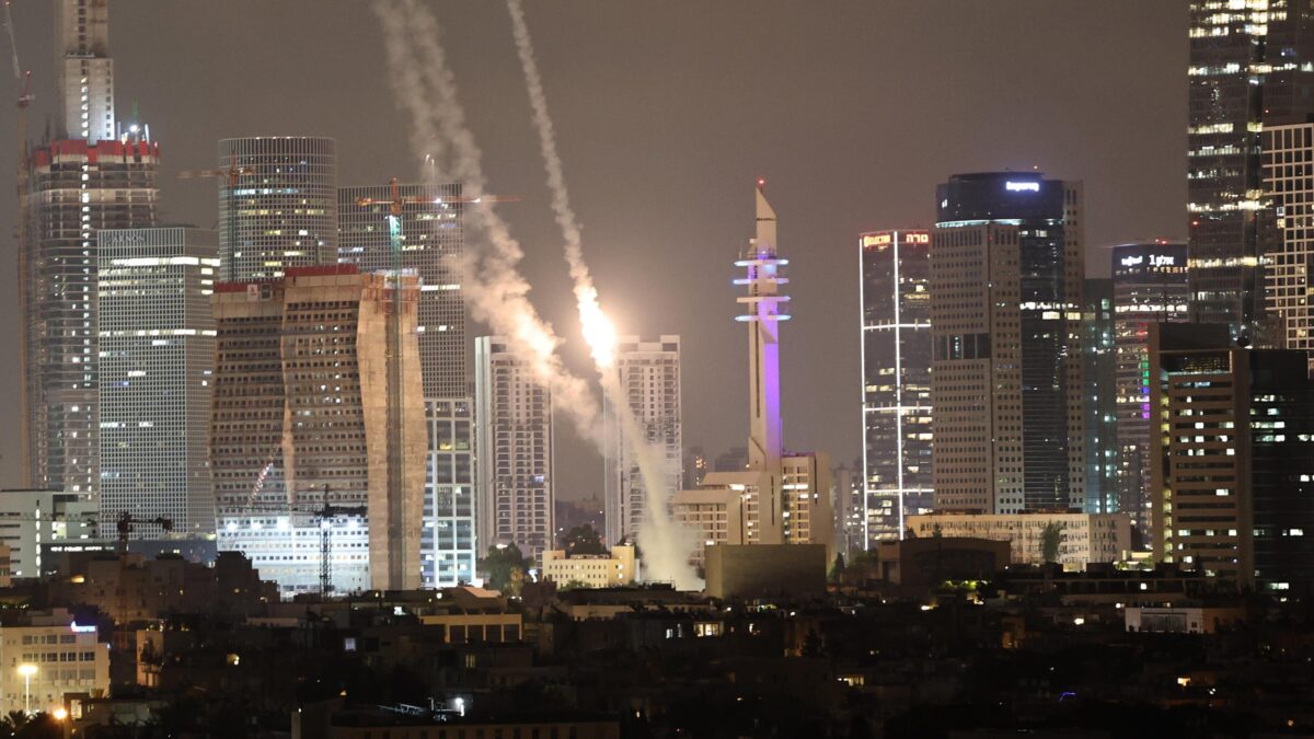 «Colpita la sede del Mossad». Ma da Israele nessuna conferma
