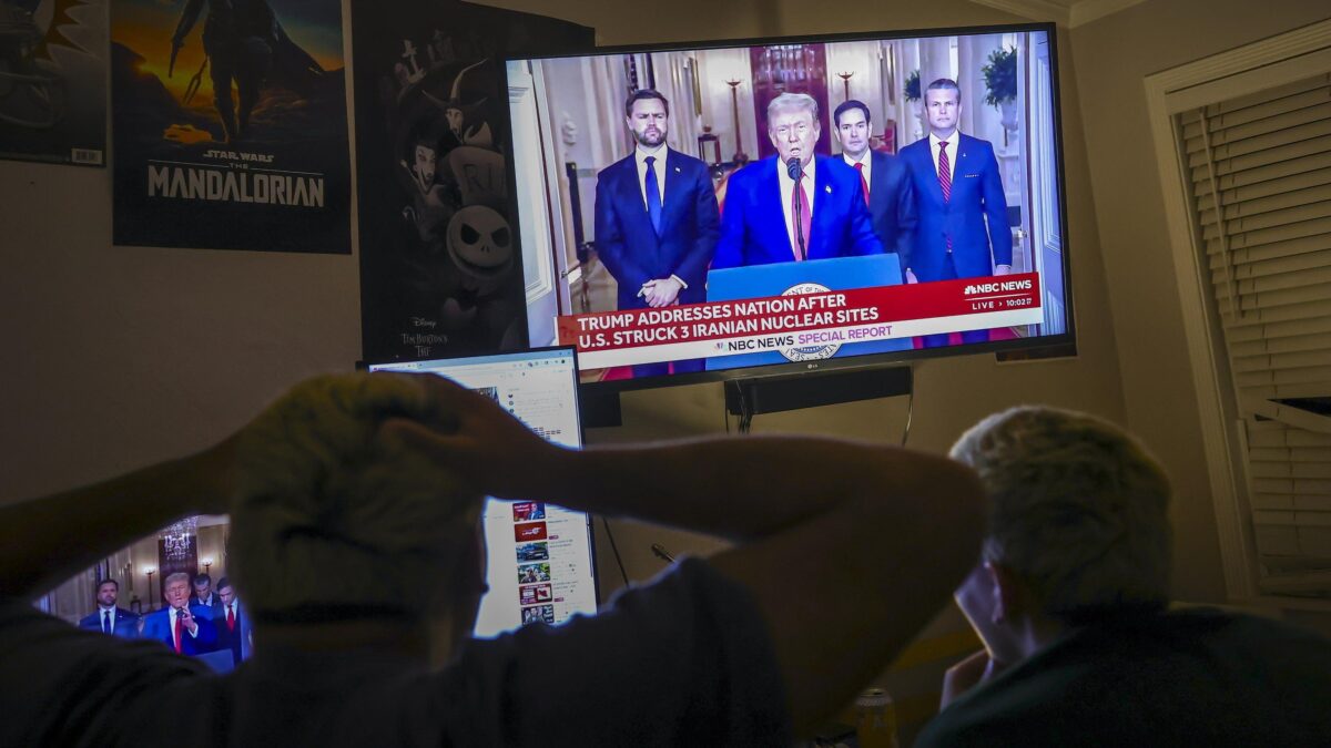 Trump colpisce l’Iran: raid Usa su tre siti nucleari
