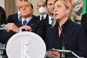 Lanciò Giorgia, criticò Zelensky. Quanto vedeva lungo il Cavaliere
