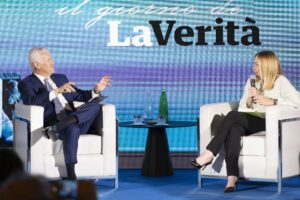 «Non ci butteranno giù»