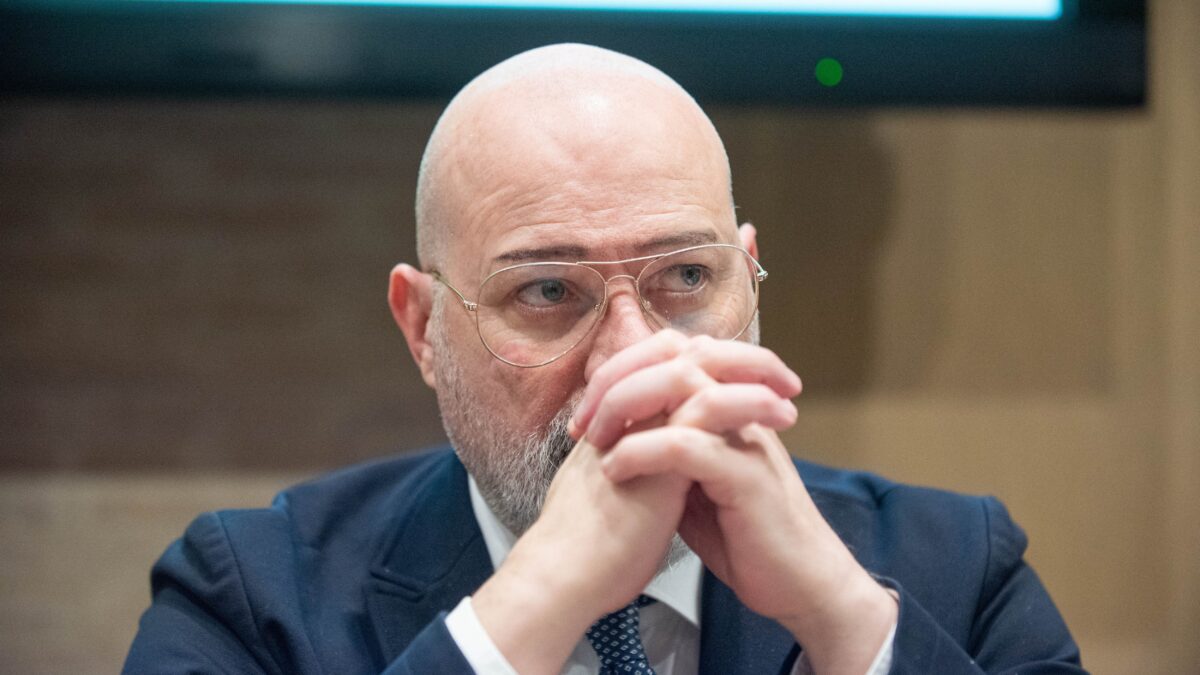 La notte dei lunghi coltelli del Pd. Bonaccini e i riformisti scalpitano