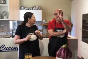 Cuciniamo insieme: La (nostra) parmigiana di melanzane