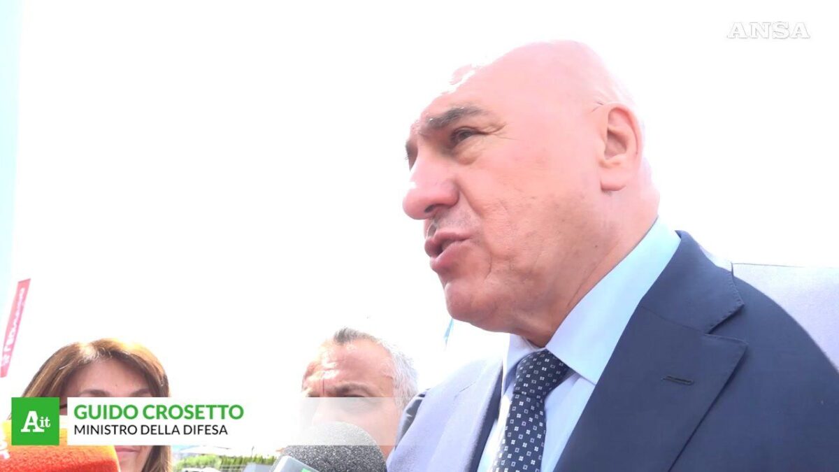Leonardo, Crosetto: «L’Europa recuperi il divario con i satelliti di Musk»