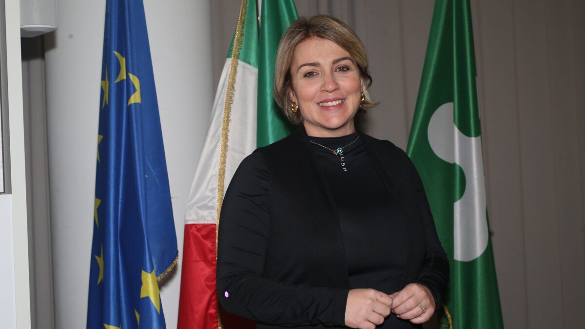 Il Pd attacca la Lombardia perché non sposa il verde. La replica: «Ecco i dati»